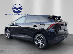 MG 4 64kWh Luxury