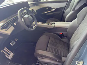 PEUGEOT 3008 1.2 Hybrid GT