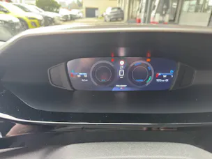 PEUGEOT 308 1.2 Hybrid Allure