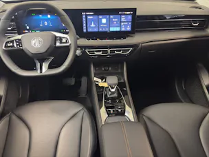 MG HS 1.5 Hybrid Luxury
