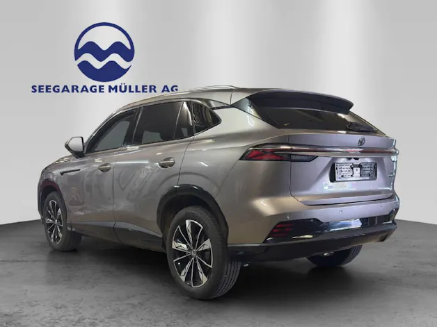 MG HS 1.5 Hybrid Luxury