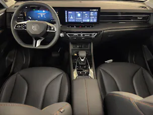 MG HS 1.5 Hybrid Luxury
