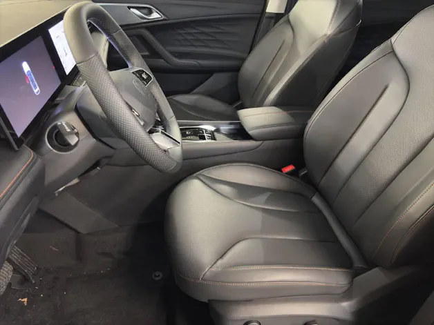 MG HS 1.5 Hybrid Luxury