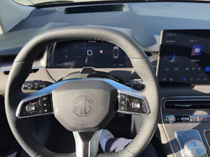 MG S6 EV 77 kWh Luxury 4WD