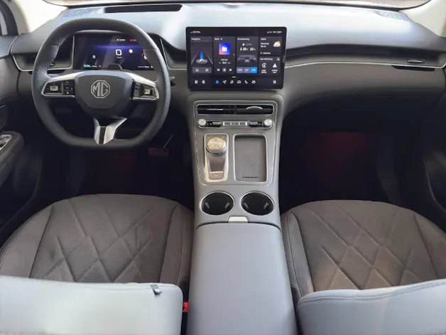 MG S6 EV 77 kWh Luxury 4WD