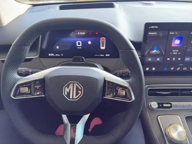 MG S6 EV 77 kWh Luxury 4WD
