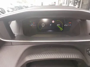 PEUGEOT 2008 1.2 Hybrid 145 GT