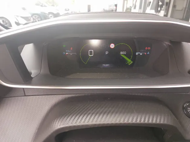 PEUGEOT 2008 1.2 Hybrid 145 GT