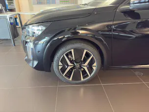 PEUGEOT 208 1.2 Hybrid 145 GT
