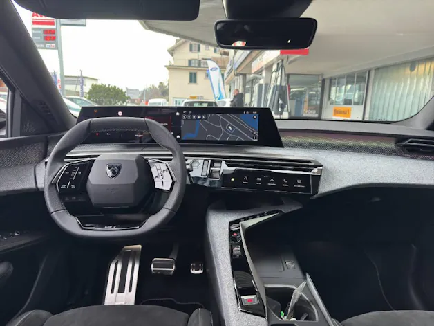 PEUGEOT 3008 e-GT AWD