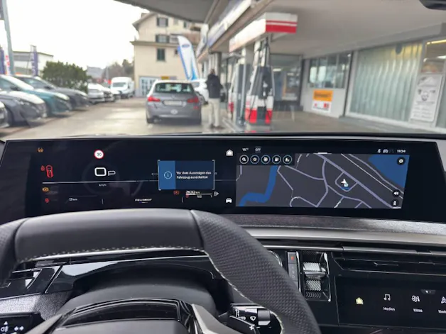 PEUGEOT 3008 e-GT AWD
