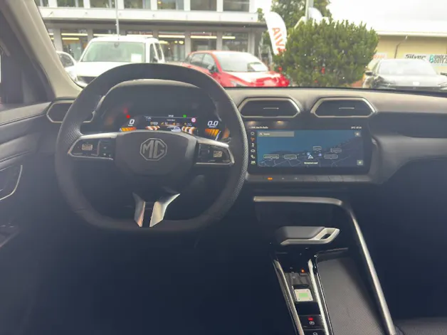 MG ZS 1.5 Hybrid+ Luxury
