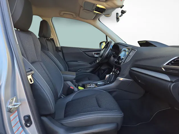 Subaru Forester Station 2.0i e-Boxer Swiss Plus