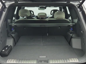 https://vehicle.imgix.net/4438961/8e70689d-597d-4244-974c-eac7cdc00d39.jpg