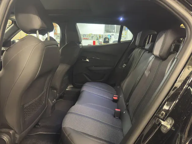 PEUGEOT 2008 1.2 PureTech 130 GT