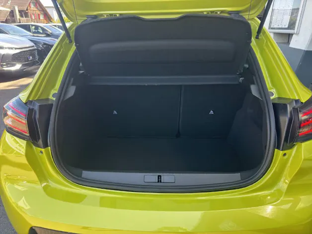 PEUGEOT 208 1.2 Hybrid 145 GT Exclusive