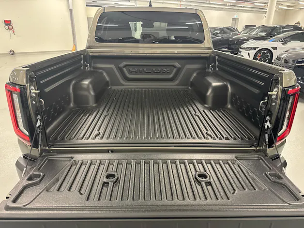 Toyota Hilux Double Cab.-Pick-up 2.8 D-4D MHEV 204 Style