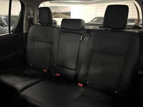 https://vehicle.imgix.net/4439004/932baf26-8942-4b67-89c9-35b88bf42650.jpg