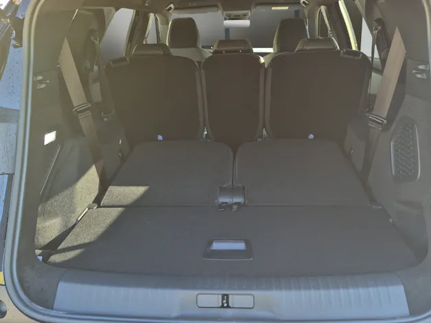 PEUGEOT 5008 1.2 Hybrid Business