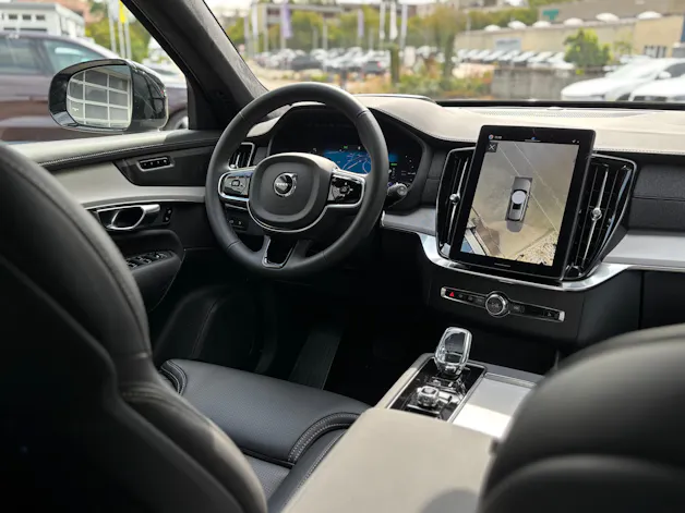 VOLVO XC90 2.0 T8 TE Black Edition eAWD