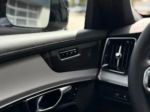VOLVO XC90 2.0 T8 TE Black Edition eAWD