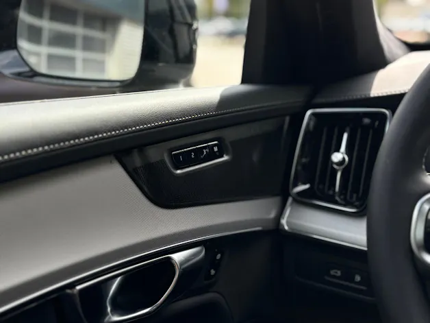 VOLVO XC90 2.0 T8 TE Black Edition eAWD