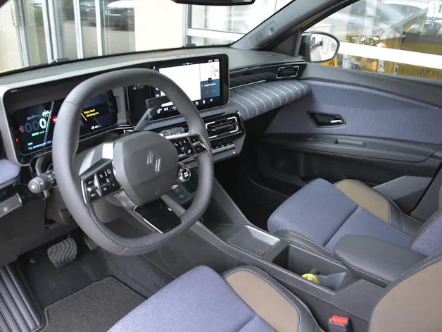 RENAULT R5 E-Tech Comfort Range techno