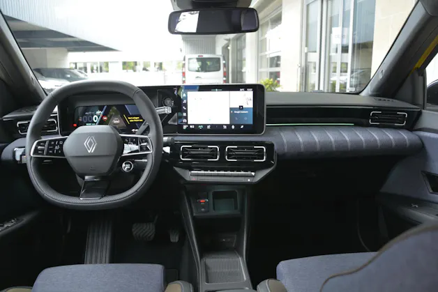 RENAULT R5 E-Tech Comfort Range techno