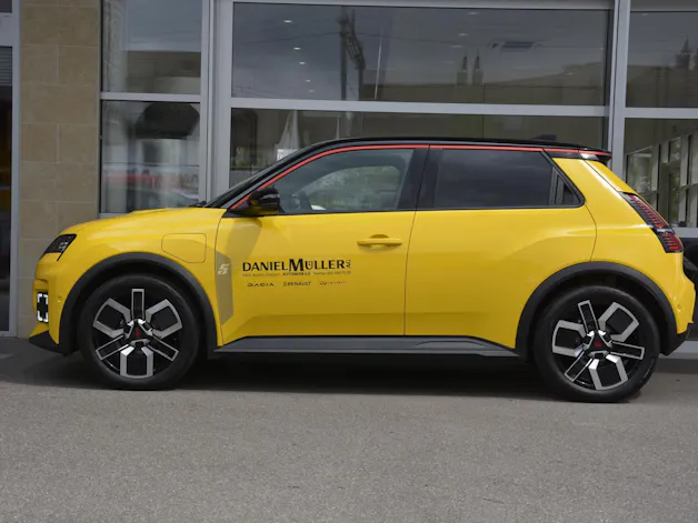 RENAULT R5 E-Tech Comfort Range techno