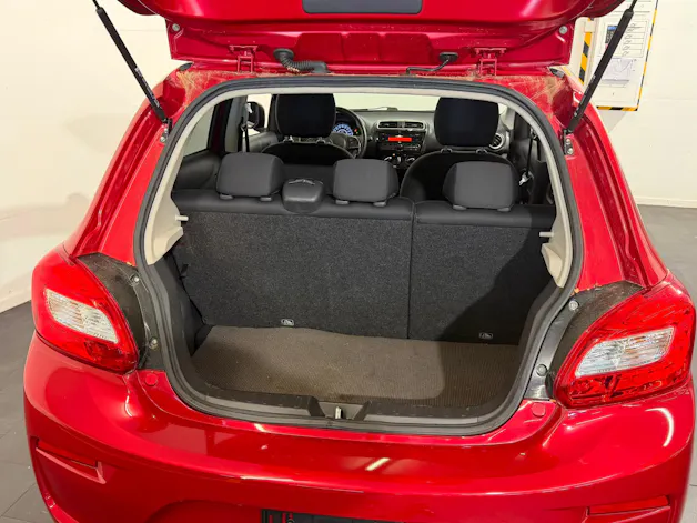 Mitsubishi Space Star 1.2 MIVEC Value