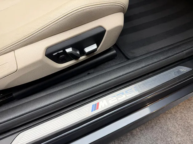 BMW M235i xDrive SAG Cabrio