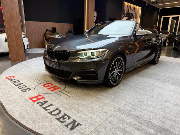 BMW M235i xDrive SAG Cabrio