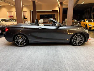 BMW M235i xDrive SAG Cabrio