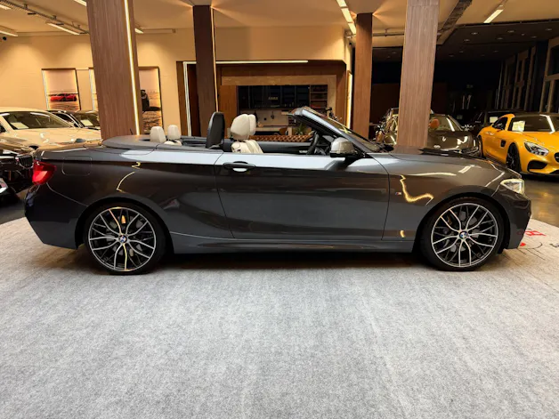 BMW M235i xDrive SAG Cabrio