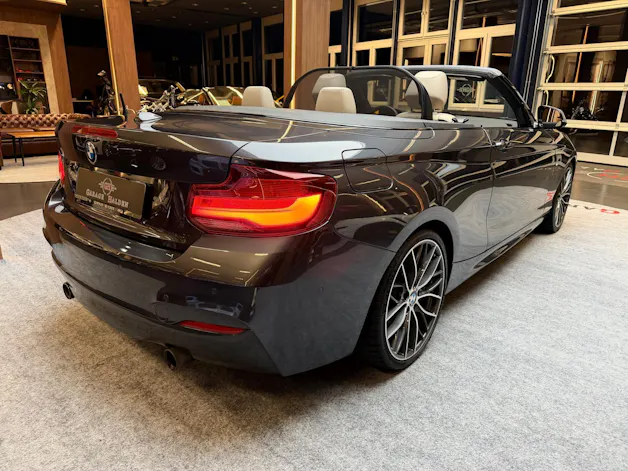 BMW M235i xDrive SAG Cabrio