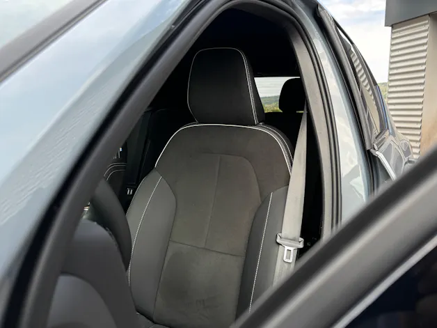 VOLVO XC40 2.0 B5 MH Ultimate Dark AWD