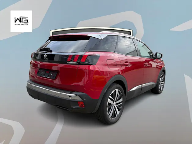 PEUGEOT 3008 1.2 PureTech Allure