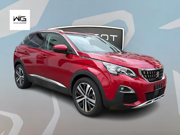 PEUGEOT 3008 1.2 PureTech Allure