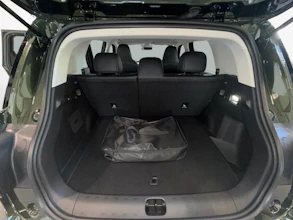 https://vehicle.imgix.net/4439206/1cfff3be-3e9c-4017-b35f-29e8167375ab.jpg