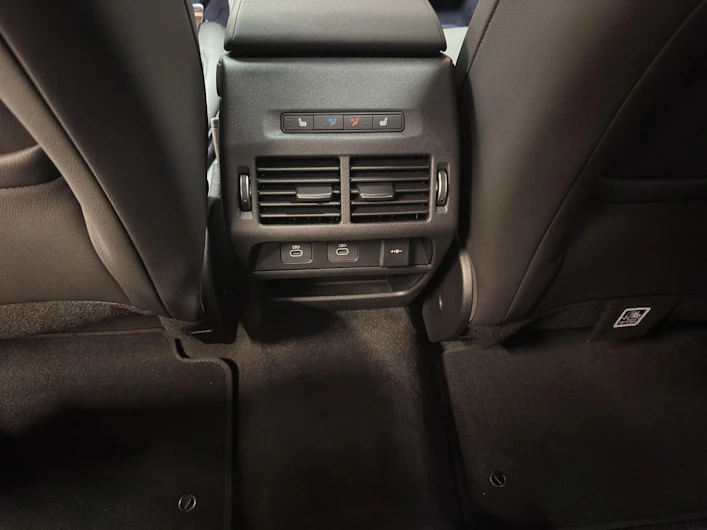 Fahrzeugbild LAND ROVER DISCOVERY SPORT
