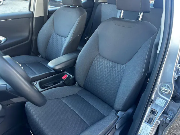 Toyota Yaris 1.5 VVT-i HSD Comfort