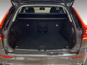 VOLVO XC60 2.0 B5 MH Plus Dark AWD