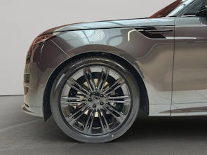 Fahrzeugbild LAND ROVER Range Rover Sport 3.0 I6 P460e HSE Dynamic
