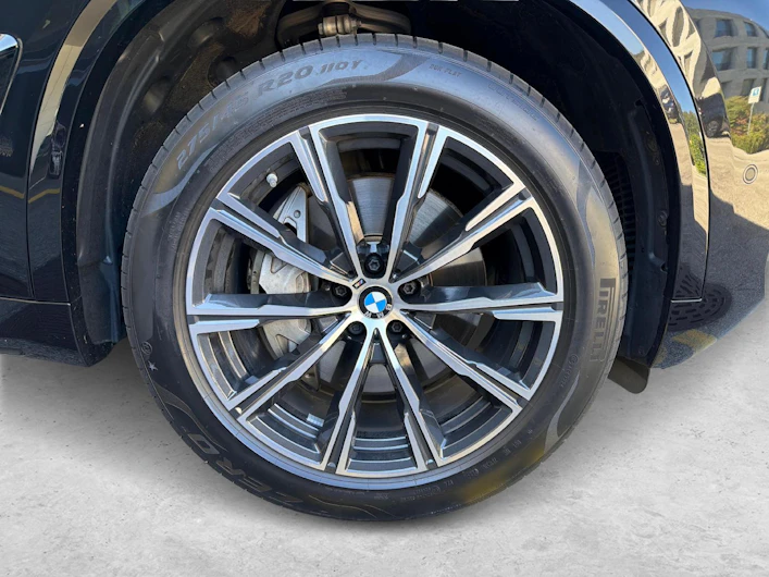 Fahrzeugbild BMW X5