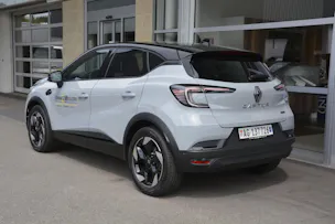 RENAULT Captur 1.8 E-Tech techno