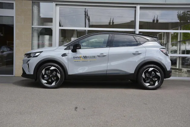 RENAULT Captur 1.8 E-Tech techno