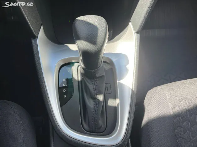 Toyota Yaris Cross 1.5 VVT-i HSD Comfort AWD-i