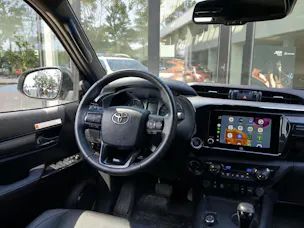 Toyota Hilux Double Cab.-Pick-up 2.8 D-4D MHEV 204 Invincible