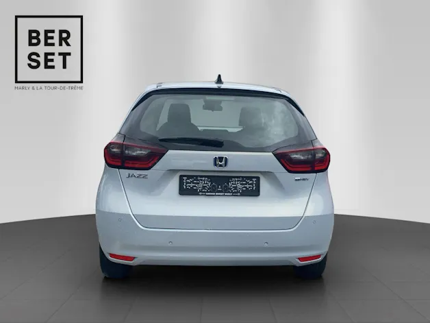 HONDA Jazz 1.5 i-MMD Elegance