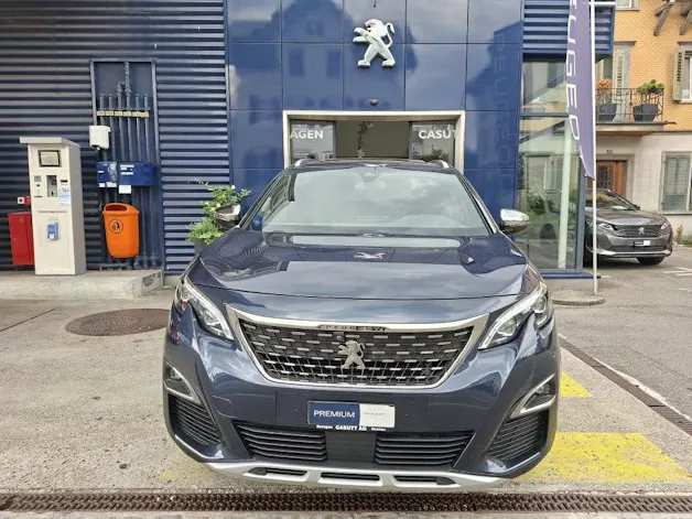 PEUGEOT 5008 2.0 BlueHDi 180 GT